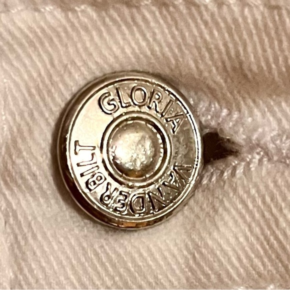 Gloria Vanderbilt All Around Slimming Effect Amanda White Denim Shorts Size 8 - Picture 4 of 13